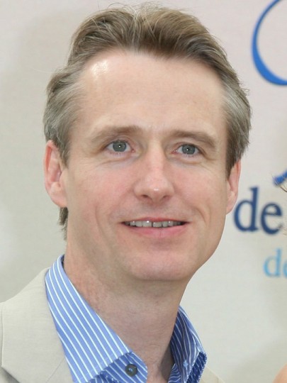 Linus Roache Fotoğrafı