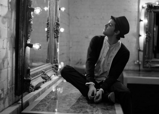 Jim Sturgess Fotoğrafı