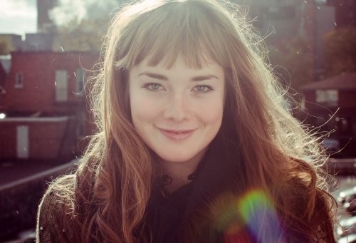 Allie MacDonald fotoğrafı