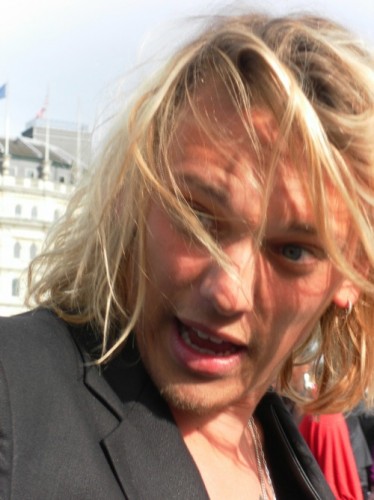 Jamie Campbell Bower Fotoğrafı