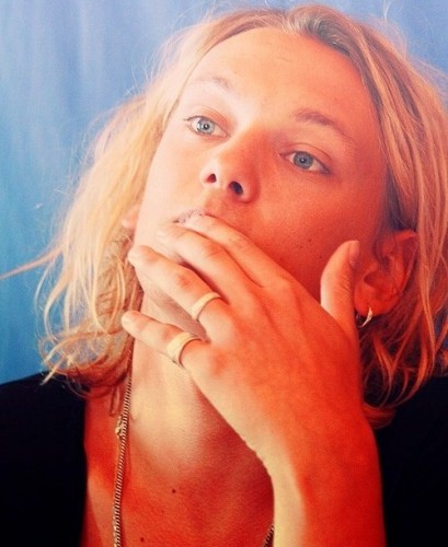 Jamie Campbell Bower Fotoğrafı