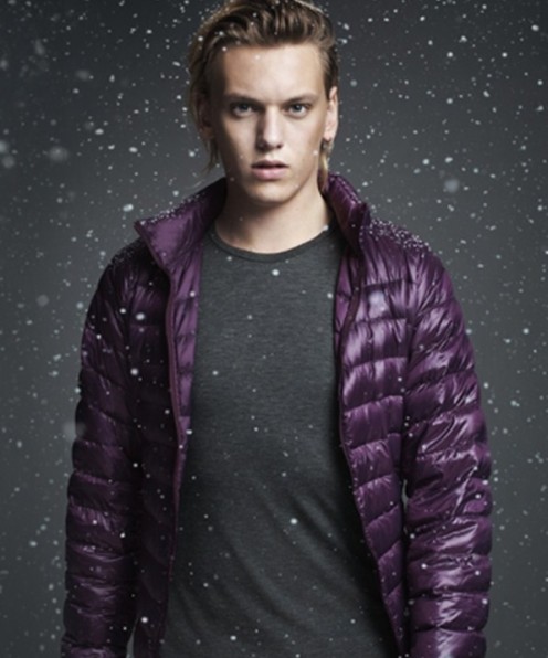 Jamie Campbell Bower Fotoğrafı