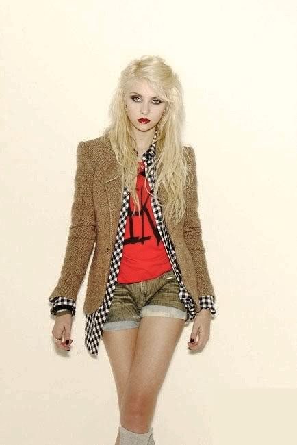 Taylor Momsen Fotoğrafı