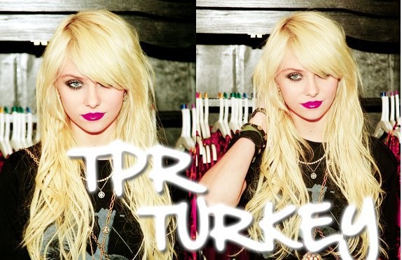 Taylor Momsen Fotoğrafı