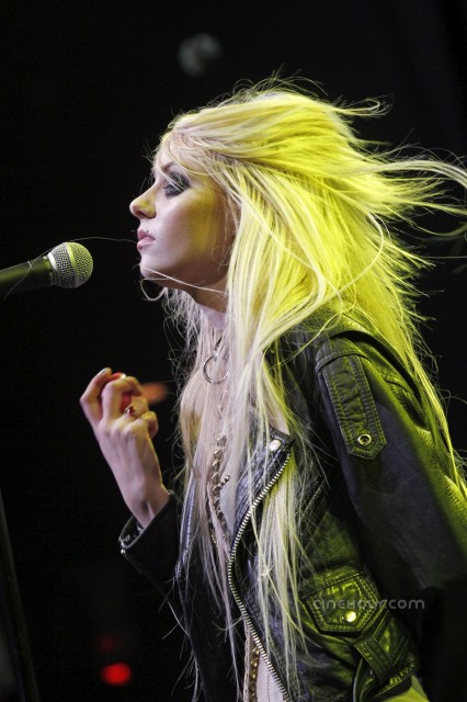 Taylor Momsen Fotoğrafı