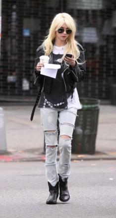 Taylor Momsen Fotoğrafı