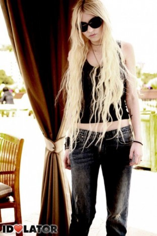 Taylor Momsen Fotoğrafı