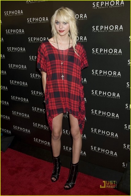 Taylor Momsen Fotoğrafı