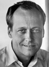 George Roy Hill fotoğrafı