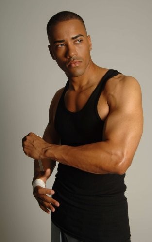 Brad James fotoğrafı