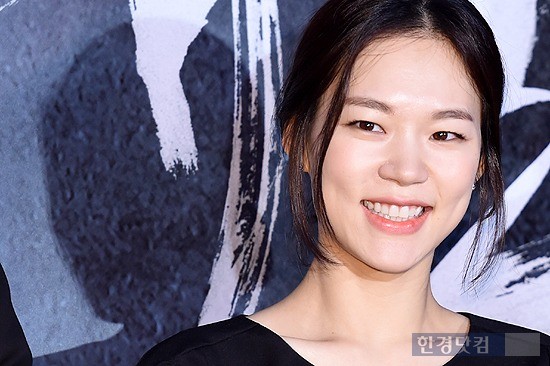 Han Ye-ri Fotoğrafı