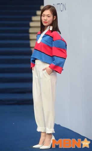 Han Ye-ri Fotoğrafı