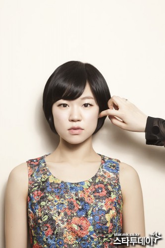 Han Ye-ri Fotoğrafı