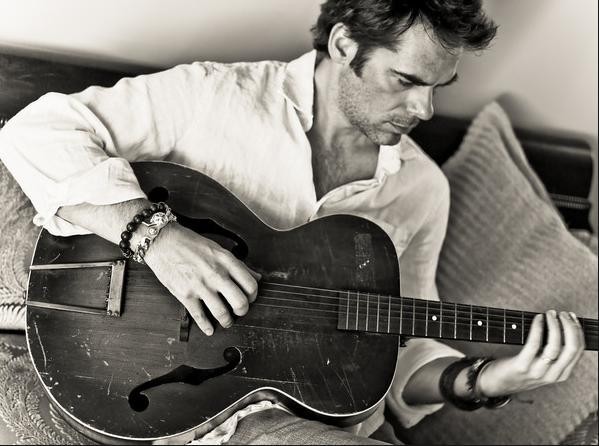 Billy Burke Fotoğrafı