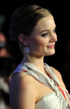 Bella Heathcote Fotoğrafı