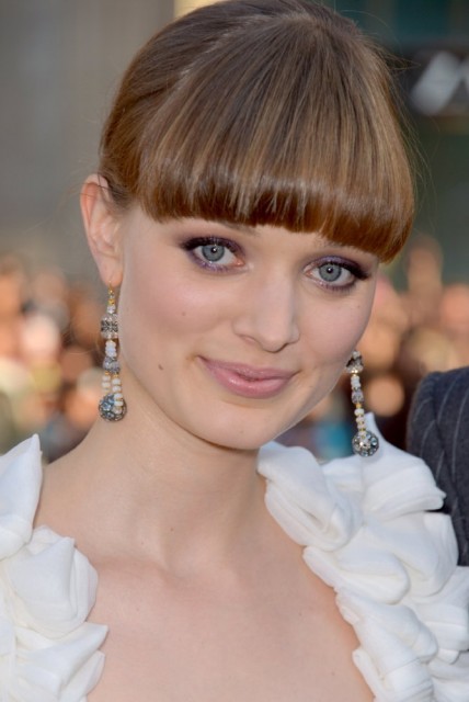 Bella Heathcote Fotoğrafı