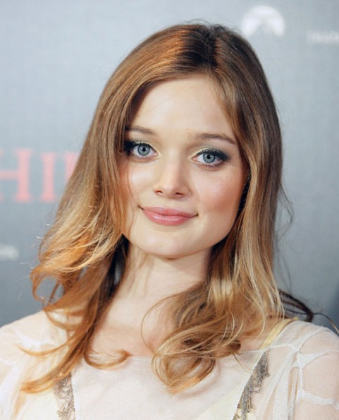 Bella Heathcote Fotoğrafı