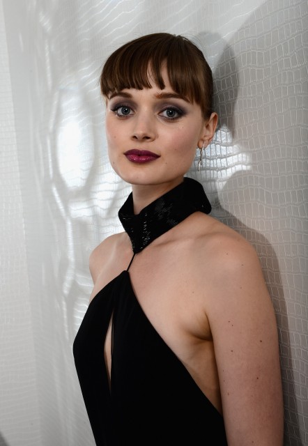 Bella Heathcote Fotoğrafı