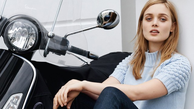 Bella Heathcote Fotoğrafı