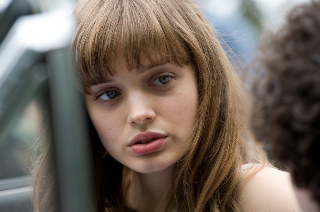 Bella Heathcote Fotoğrafı