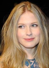 Laura Brent fotoğrafı