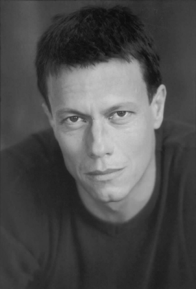 Gavin Hood Fotoğrafı