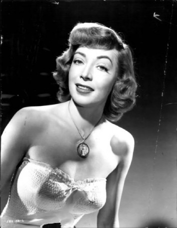 Marie Windsor fotoğrafı