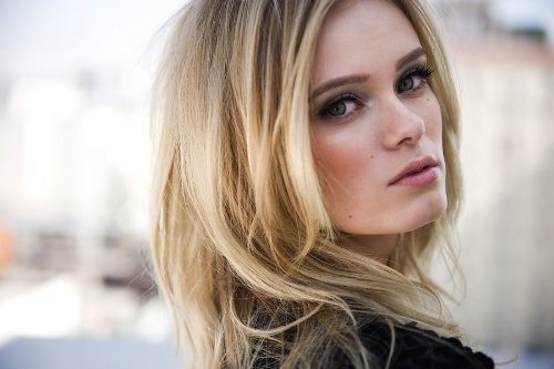 Sara Paxton Fotoğrafı