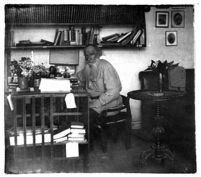 Lev Tolstoy fotoğrafı