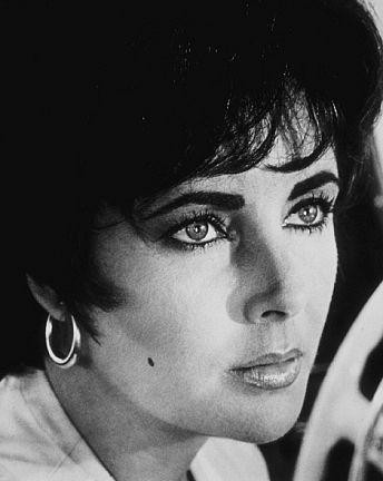 Elizabeth Taylor Fotoğrafı