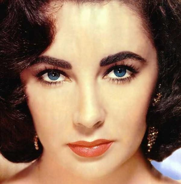 Elizabeth Taylor Fotoğrafı