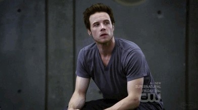 Ashton Holmes Fotoğrafı