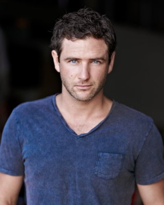 Bernard Curry fotoğrafı