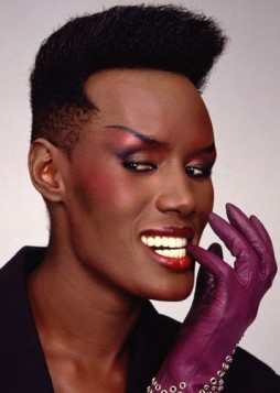 Grace Jones fotoğrafı