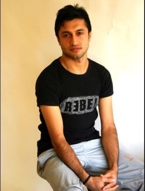 Engin Kahya fotoğrafı