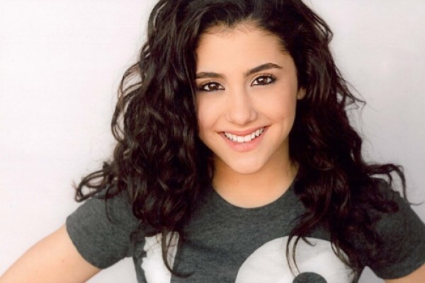 Ariana Grande Fotoğrafı