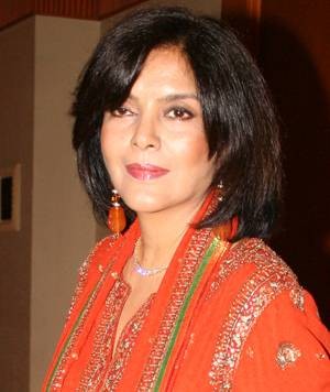Zeenat Aman fotoğrafı