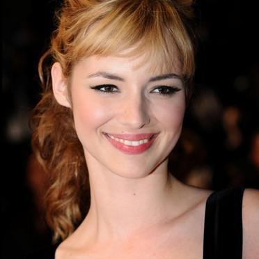 Louise Bourgoin Fotoğrafı