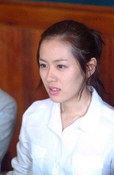 Son Ye-jin Fotoğrafı