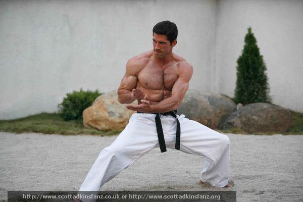 Scott Adkins Fotoğrafı
