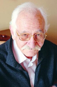 Arif Erkin Güzelbeyoğlu Fotoğrafı