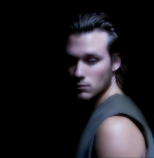 Eric Lively fotoğrafı