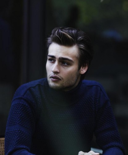 Douglas Booth Fotoğrafı