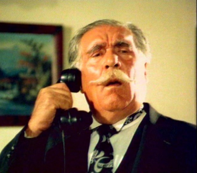 Hulusi Kentmen fotoğrafı