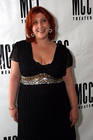 Ashlie Atkinson fotoğrafı