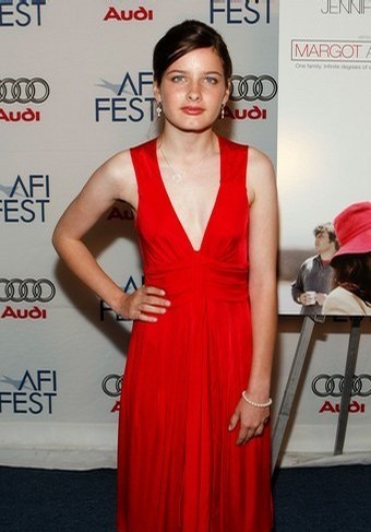 Flora Cross fotoğrafı