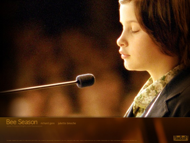 Flora Cross fotoğrafı