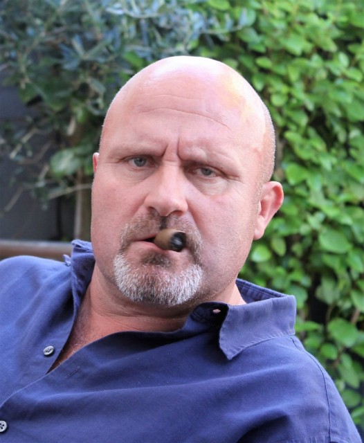 Luing Andrews Fotoğrafı