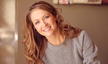 Ali Hillis Fotoğrafı