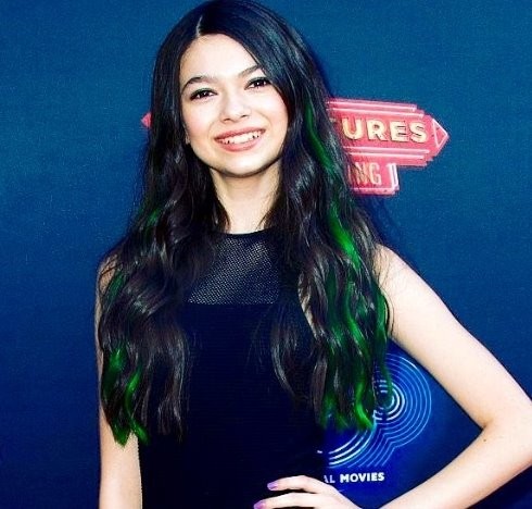 Nikki Hahn Fotoğrafı